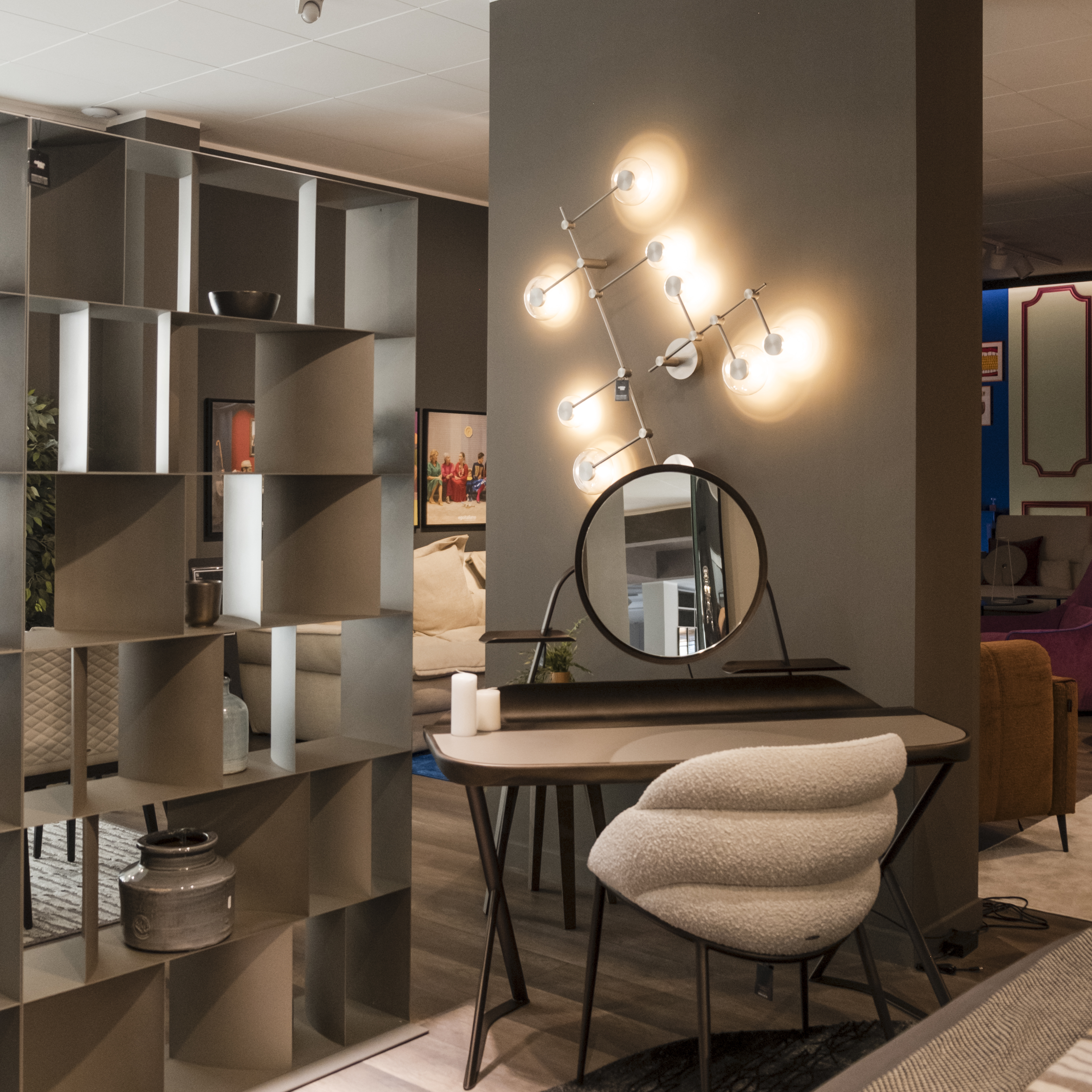 Showroom Cattelan 18